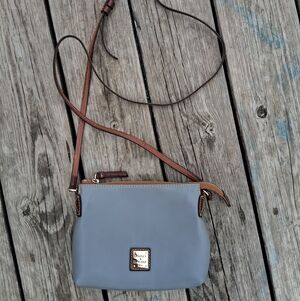 Dooney & Bourke Wexford Leather Pouchette Crossbody Bag Smooth Dlate Grey